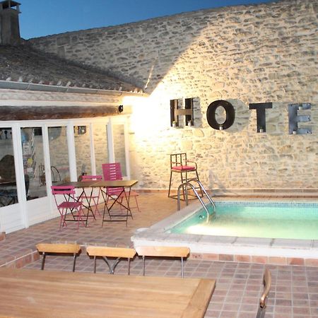 La Demeure Bed And Breakfast Aubais Экстерьер фото