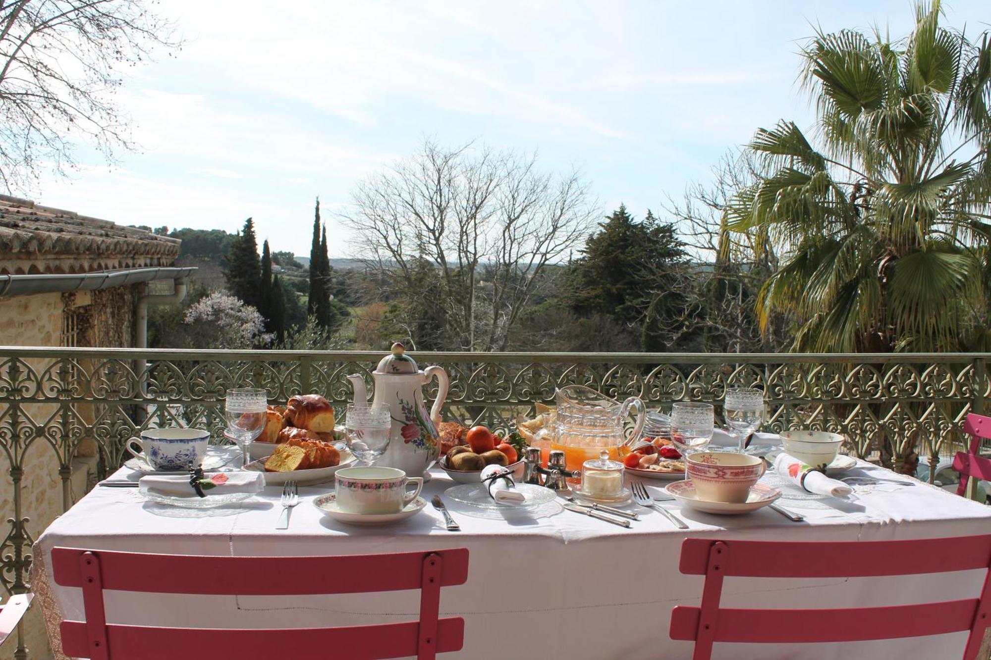 La Demeure Bed And Breakfast Aubais Экстерьер фото