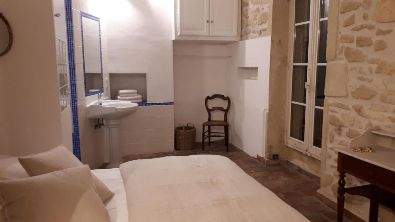 La Demeure Bed And Breakfast Aubais Экстерьер фото