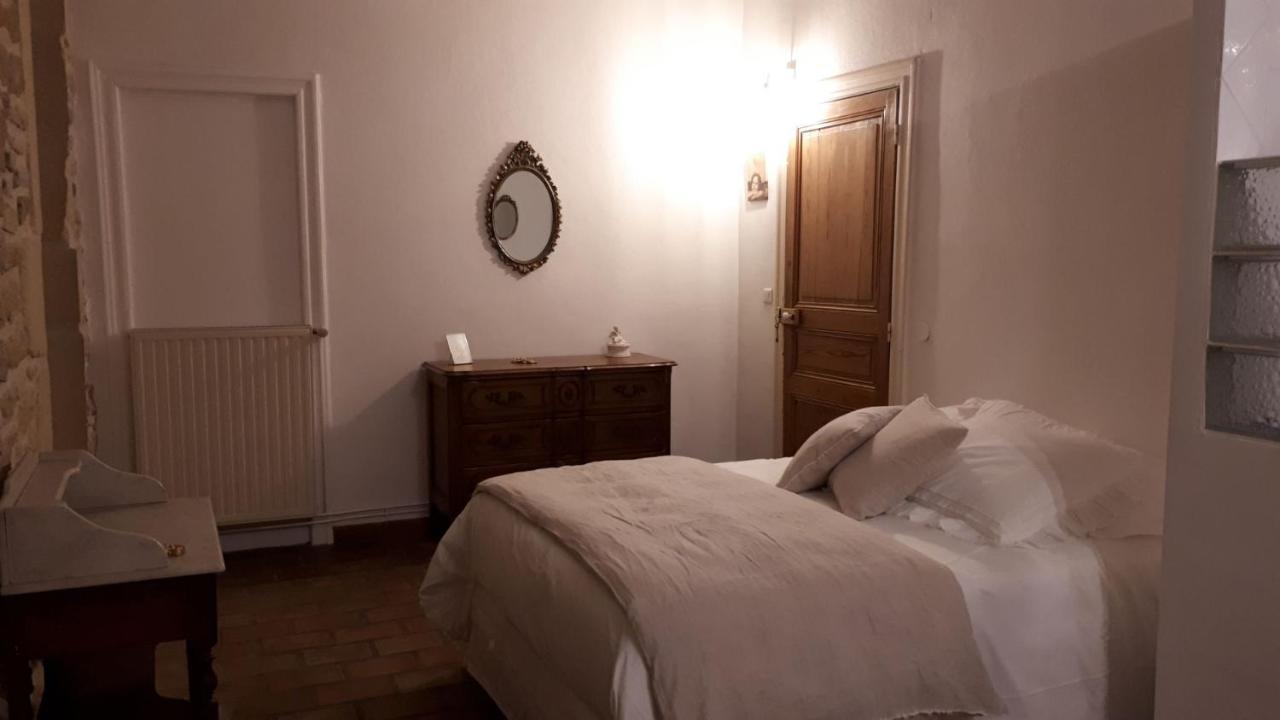 La Demeure Bed And Breakfast Aubais Экстерьер фото