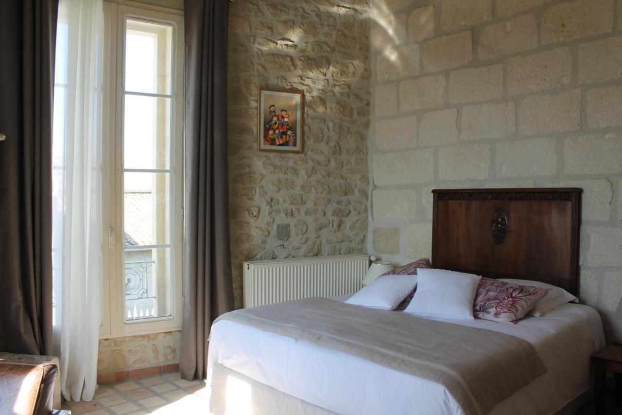 La Demeure Bed And Breakfast Aubais Экстерьер фото