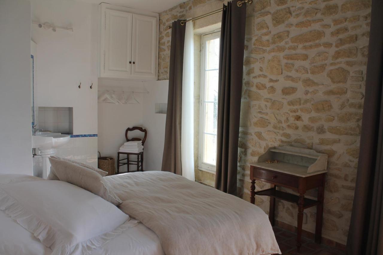 La Demeure Bed And Breakfast Aubais Экстерьер фото