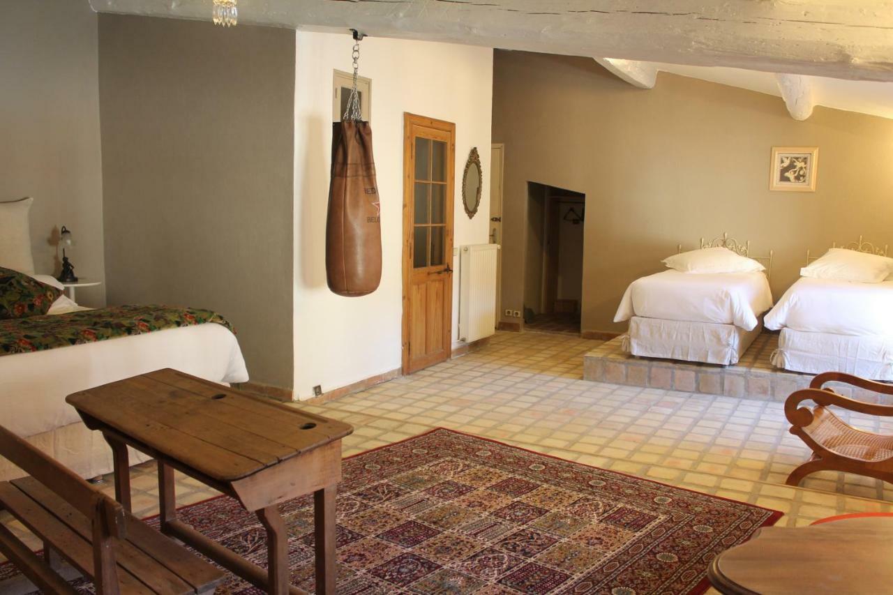 La Demeure Bed And Breakfast Aubais Экстерьер фото