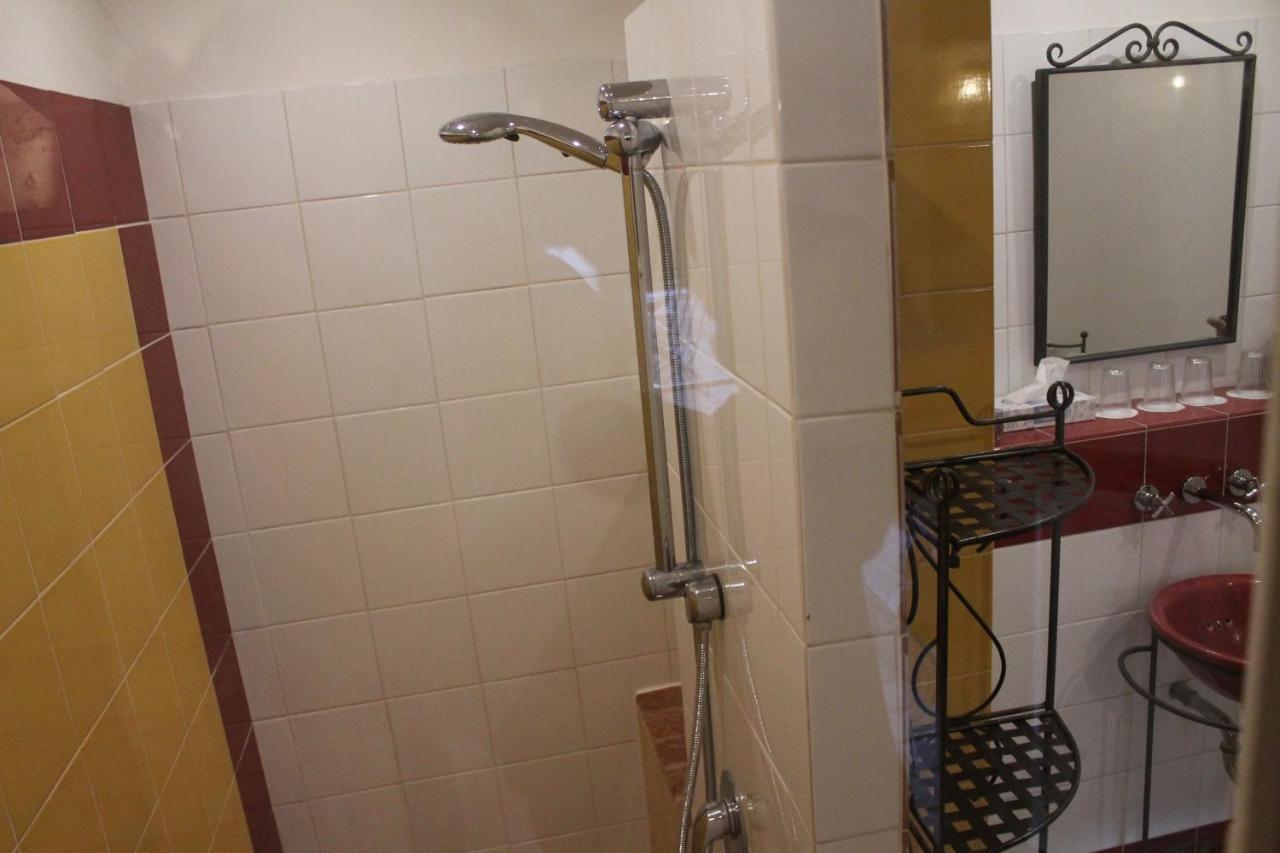 La Demeure Bed And Breakfast Aubais Экстерьер фото